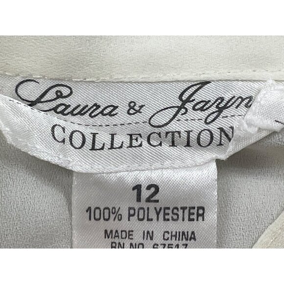 Vintage Laura & Jayne Collection White Pleated Blouse With Lace Tie Neck Sz 12 - Picture 6 of 7